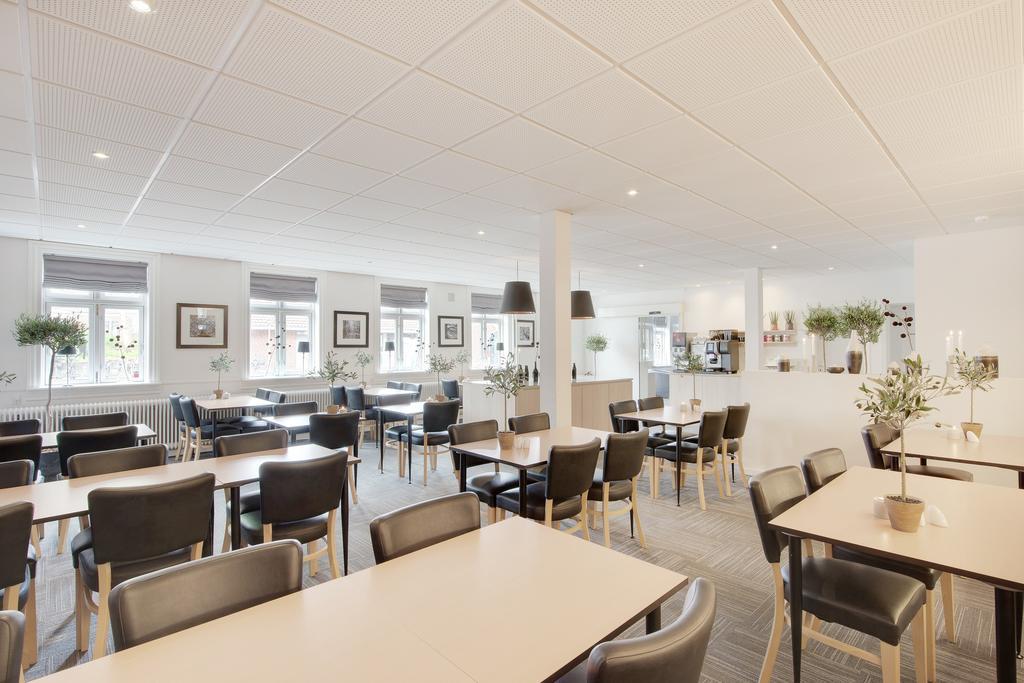 Hotel Jernbanegade Kibaek Екстер'єр фото