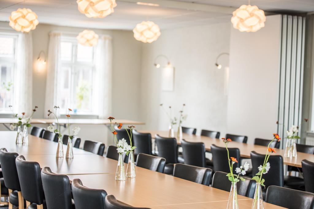 Hotel Jernbanegade Kibaek Екстер'єр фото