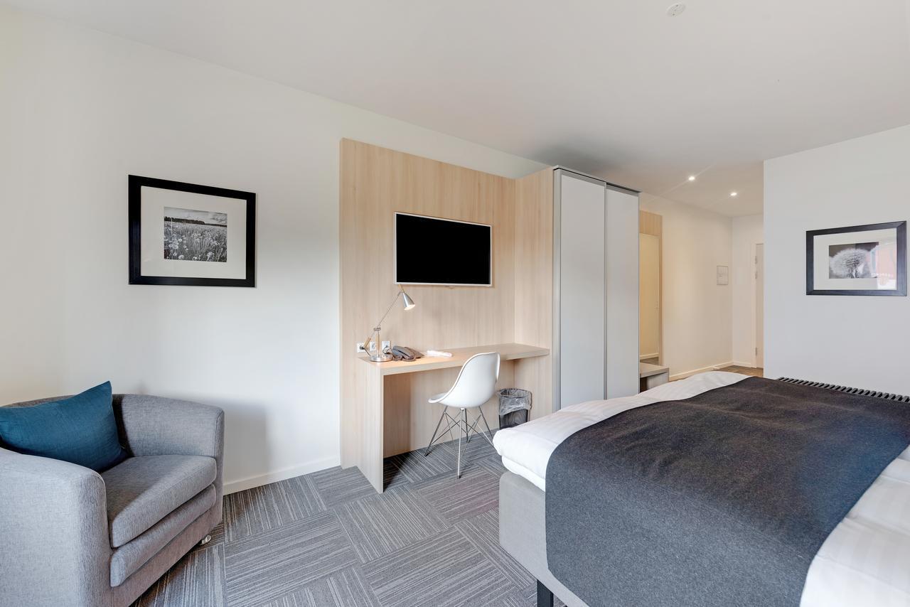 Hotel Jernbanegade Kibaek Екстер'єр фото