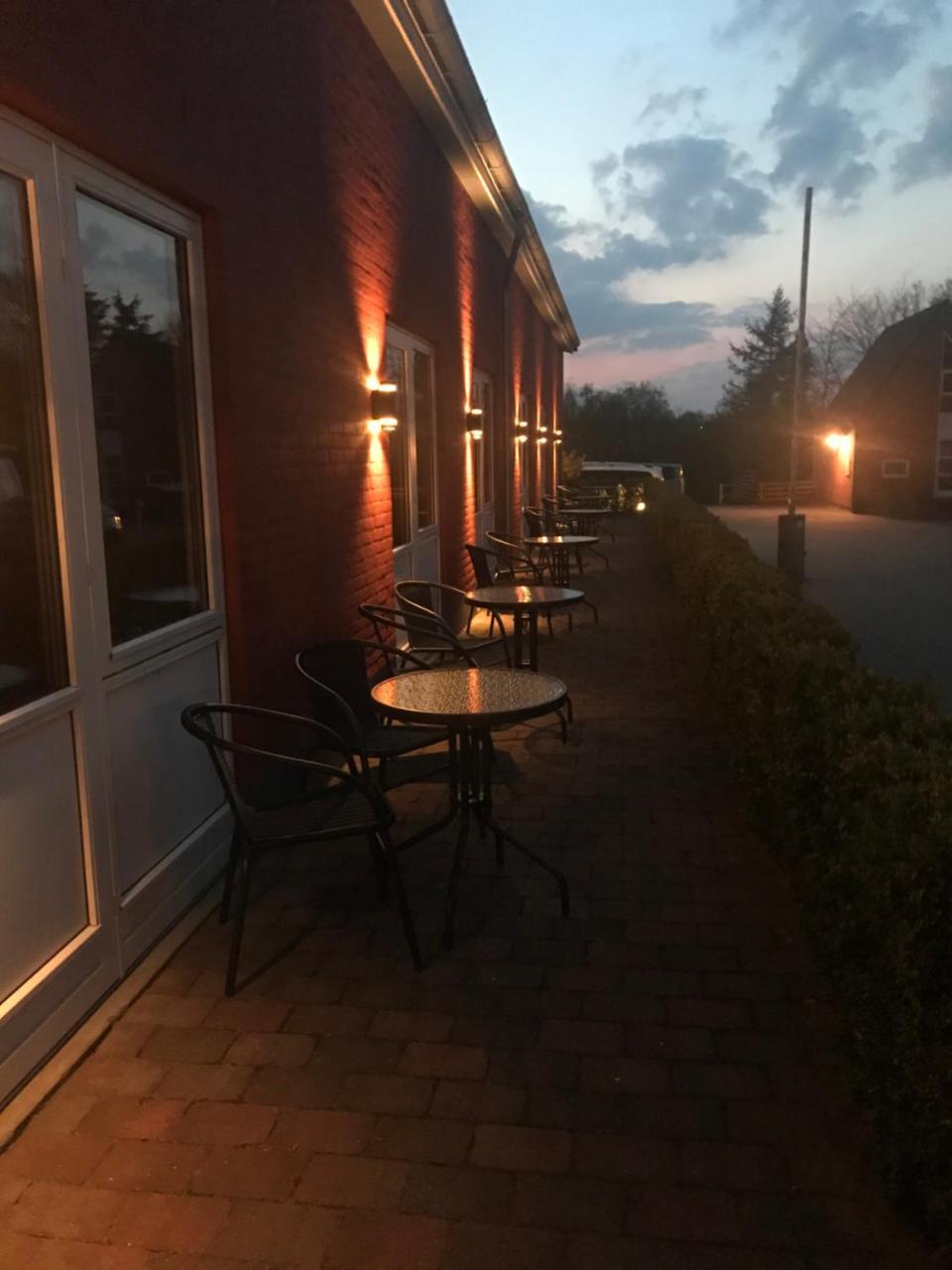 Hotel Jernbanegade Kibaek Екстер'єр фото