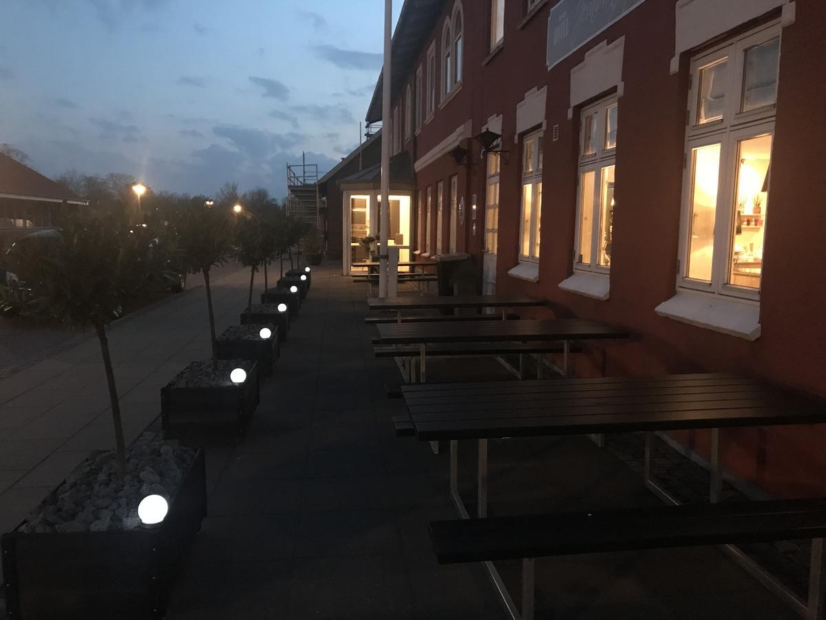 Hotel Jernbanegade Kibaek Екстер'єр фото