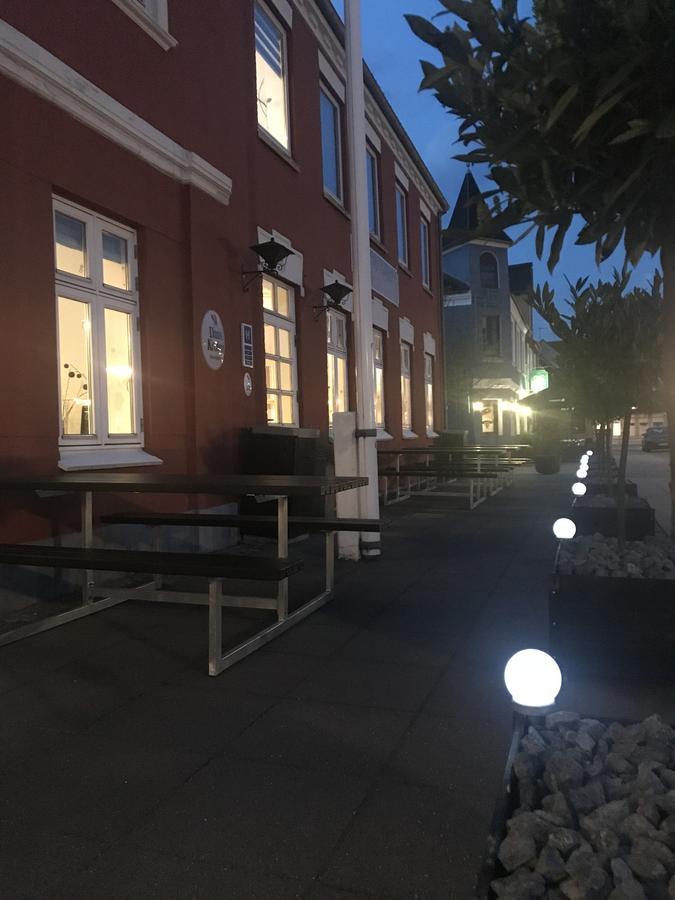 Hotel Jernbanegade Kibaek Екстер'єр фото